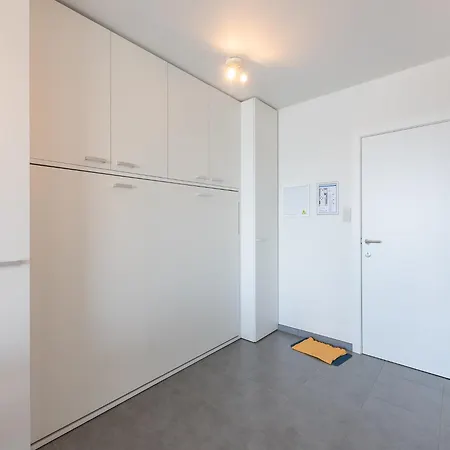 Апартаменты Bright 6th-floor Home, Cleaning Included